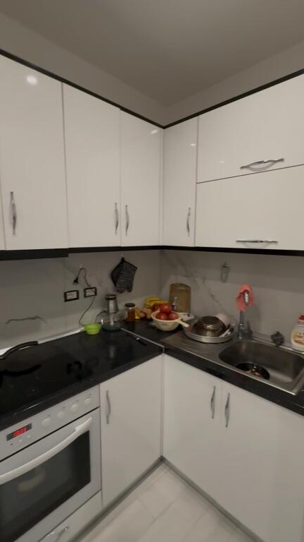 hyrje me qera afer spitalit