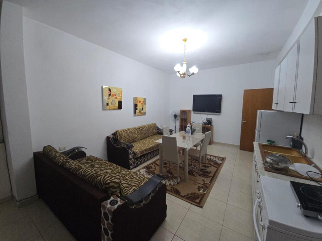 Super Apartament 1+1 Me Qera tek Pranvera Durres