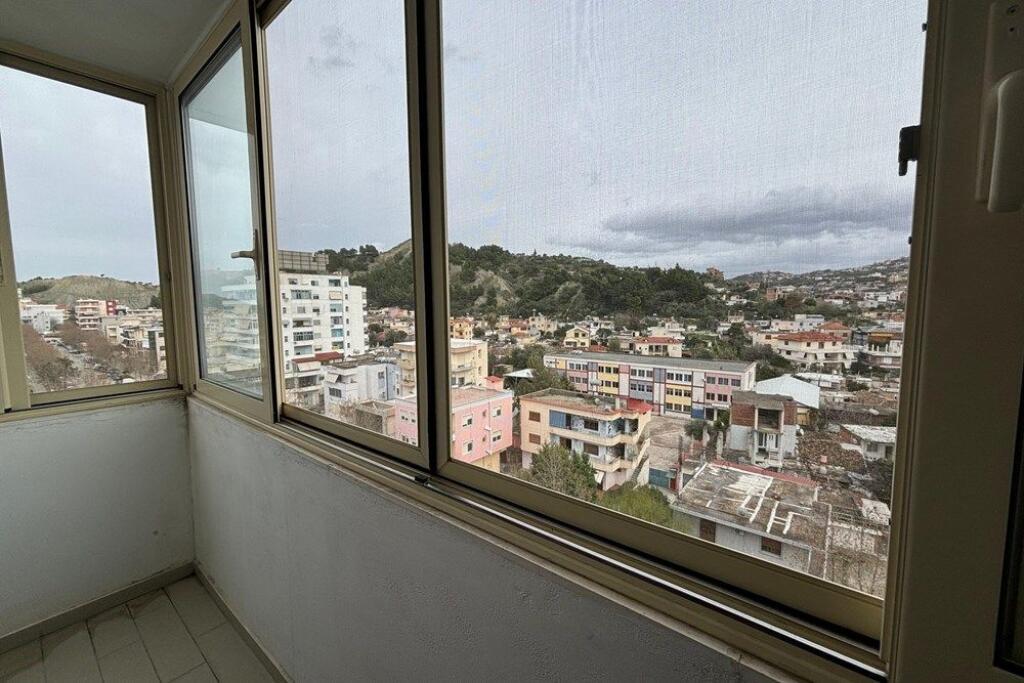 🏡 Apartament 3+1+2 për Shitje – Rruga e Re, Vlorë