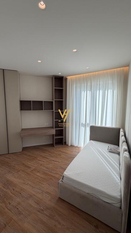 JEPET APARTAMENT 2+1+2+BLK ME QERA TE GREEN VALLEY 3, LIQENI THATE 1.900 EURO
