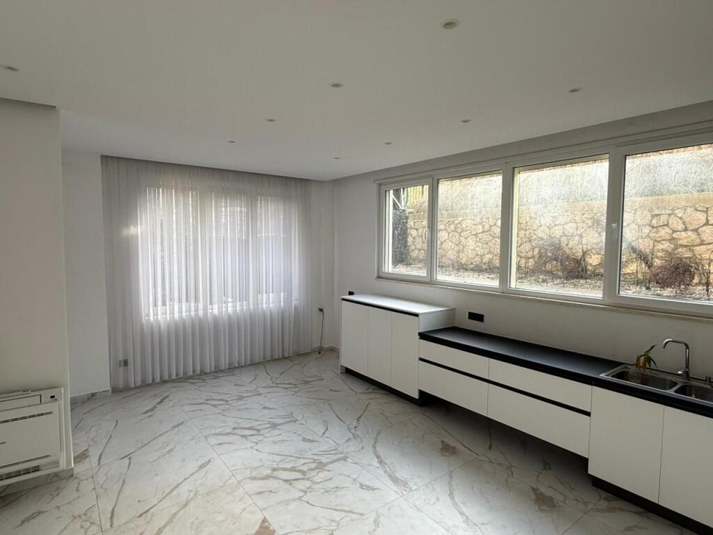 VILE NE SHITJE PRANE TEG