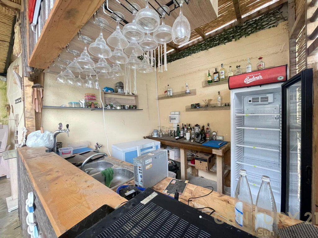 Hotel for Rent in Vlora – Near the Sea