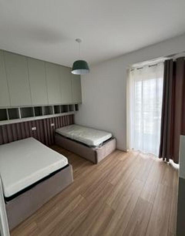 Apartment 2+toilets+3balconies in Don Bosko with 700€