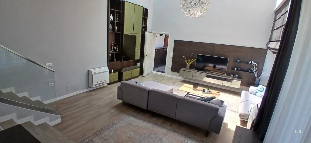 Vilë Luksoze me Pishinë – Rezidenca Kodra e Diellit 2