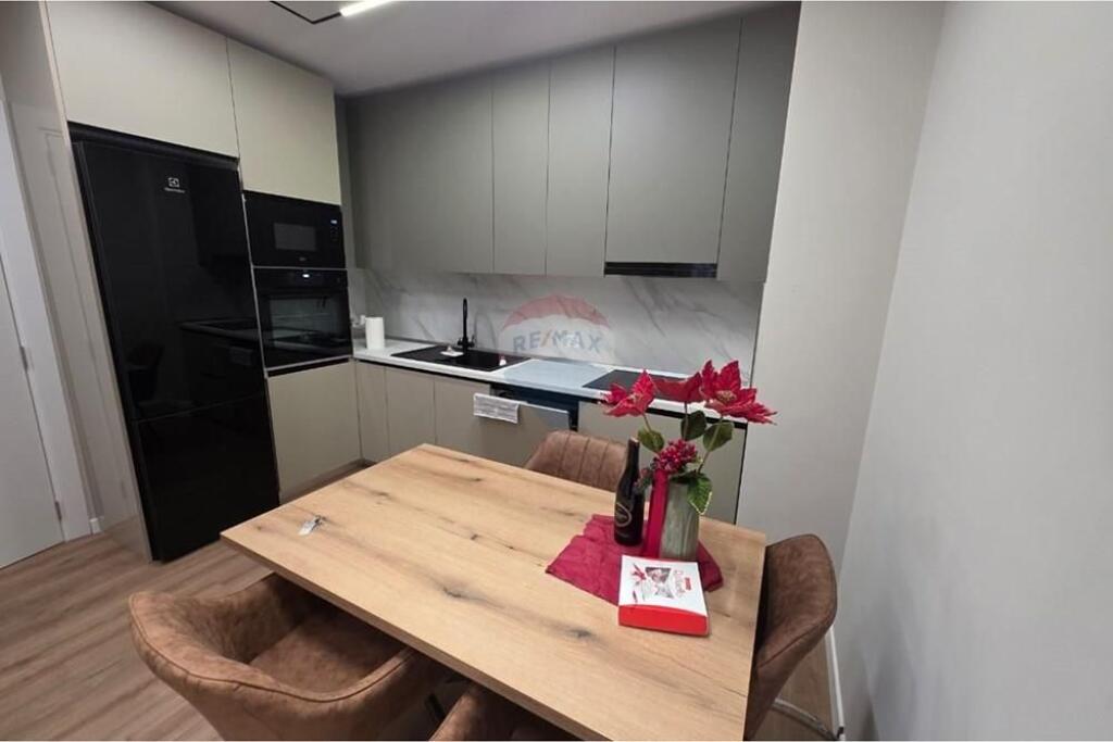 Apartament 2+1 në Shitje – Univers City !