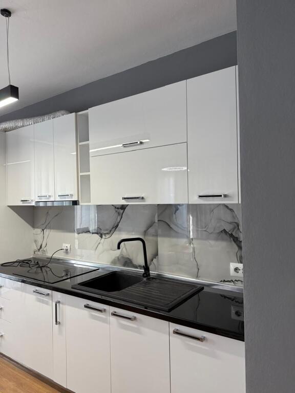 Apartment 2+1 for rent Jordan Misja Street