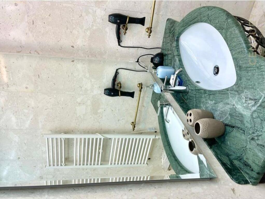 APPARTAMENTO CON SICUREZZA 1+1 PRESSO LA DIREZIONE DELLA POLIZIA