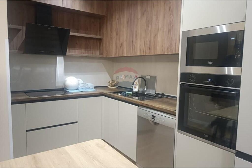 Jepet me qera apartament 2+1+2 +Post parkimi , Don Bosko.