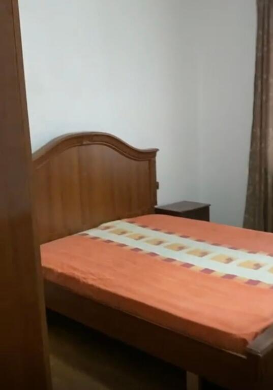 Gazoniere me qera perballe delijorgjit