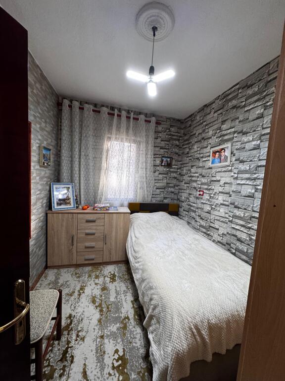 Shitet Vile 3-Kateshe-Kombinat