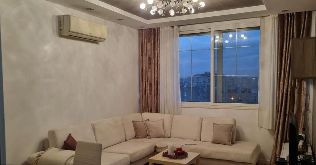 Offriamo appartamento 2+1 in affitto a Ali Demi