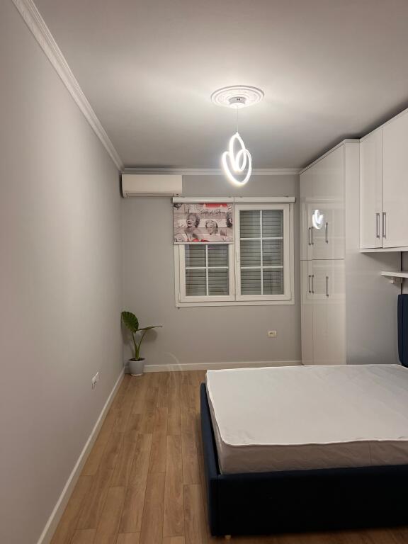 Jepet me qira 1+1 KODRA E DIELLIT PRANE ELEONORA 550€