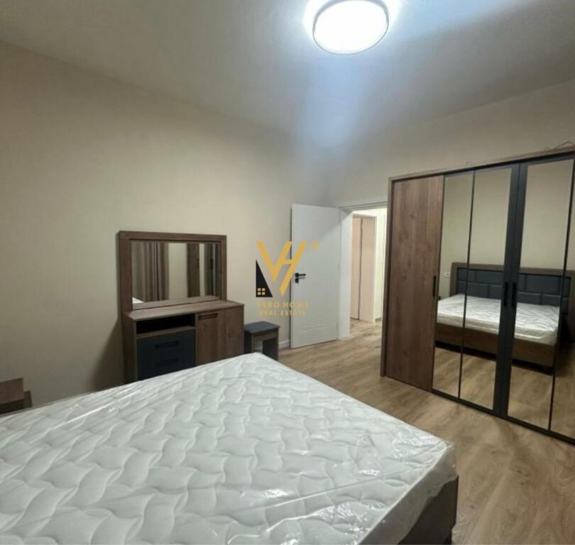 JEPET APARTAMENT 2+1 ME QIRA NE SAUK 500 EURO