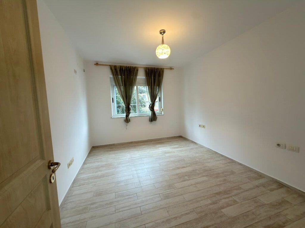 Apartament 2+1 për Shitje pranë Bulevardit Zogu i Parë