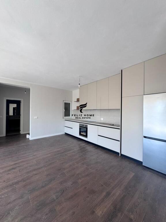 APARTMENT FOR RENT 2+1+2 NEW BOULEVARD 70,000 LEKE