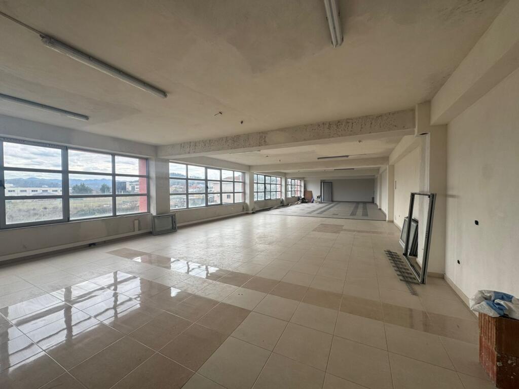 Magazine me qera, Prush!