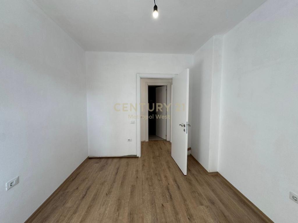 Apartament 2+1+2 per Shitje, Kompleksi Xheluks