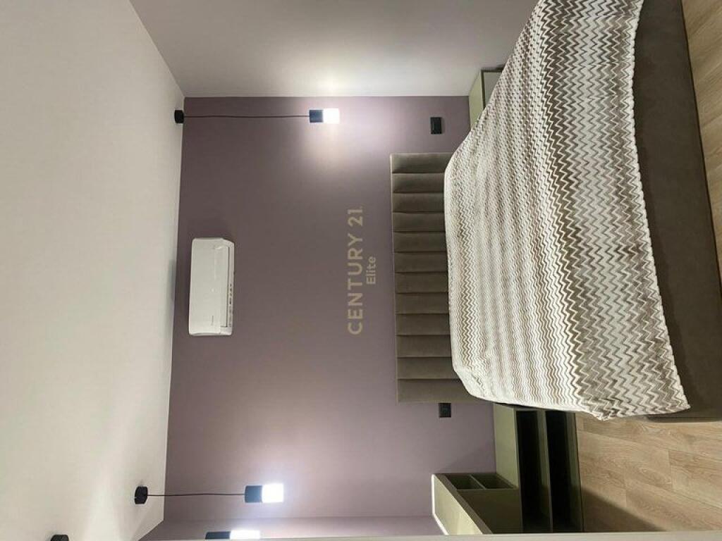 OKAZION APARTAMENT 2+1+2 ME QIRA TEK RR. KOSOVAREVE