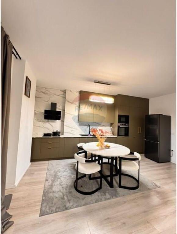 Jepet me qira apartament 2+1+2 tek Kodra e Diellit