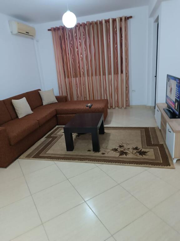 For rent Apartment 2+1, Malajziani Complex, Kamza Turn 500 euros
