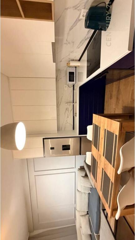 APARTAMENT 2+1 PER SHITJE TEK FARMACIA 10