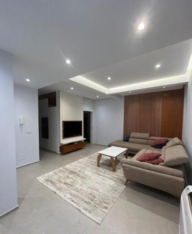 Jepet me qera apartament 2+1 ne Don Bosko