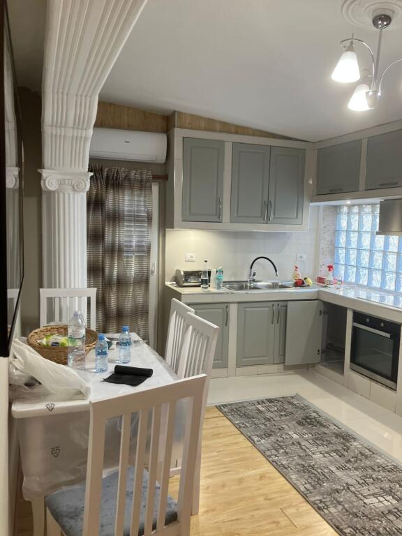 Apartament 2+1 per qira ne Vasil Shanto