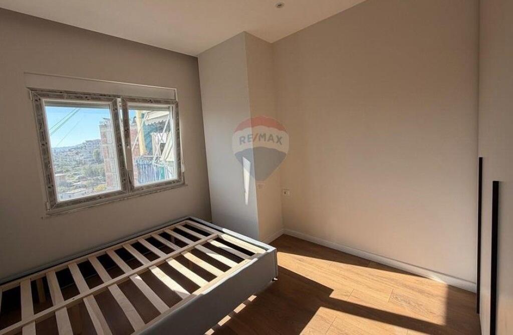 SHITET, APARTAMENT 1+1, ASTIR, TIRANÊ ID: 530581007-111