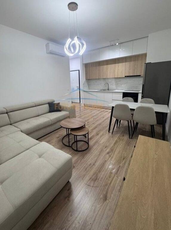 Rent, Apartment 1+1, Siri Kodra Street, Tirana.