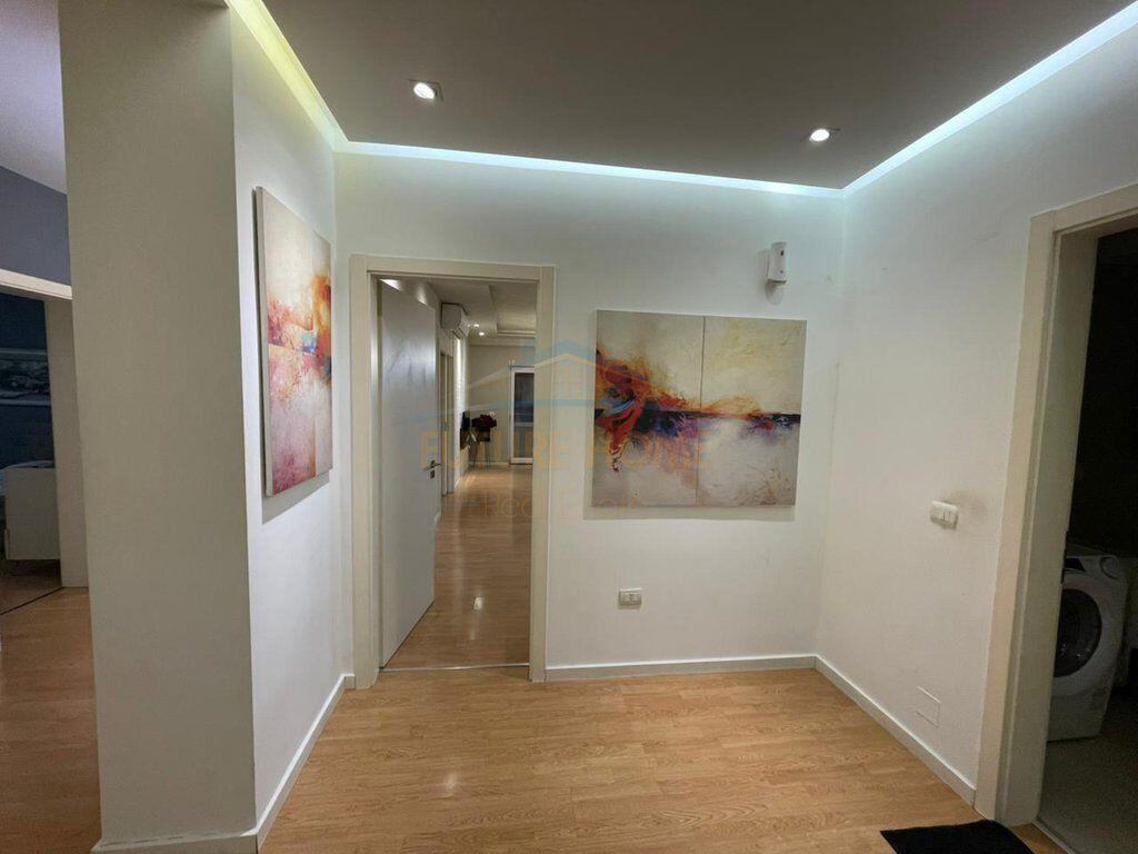 Rent, Apartment 2+1+2, Kristal Center, Paris Commune, Tirana