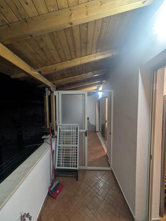 Apartment 2+1, Myslym Shyr!