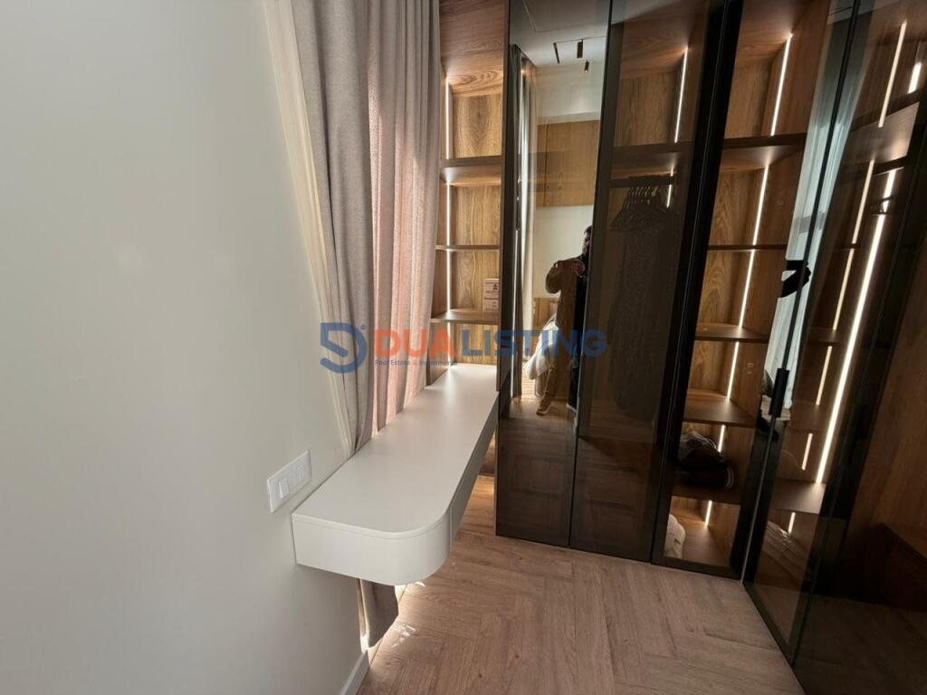 Super apartament/ kat vile per qira, Sauk