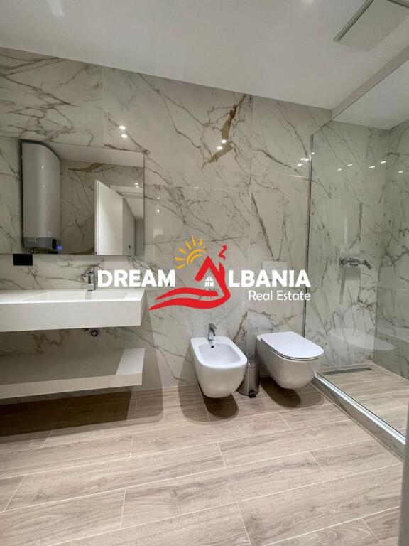 Super Apartament Luksoz 2+1+2 me qera prane Piramides ne rrugen Papa Gjon Pali (ID 42214433).