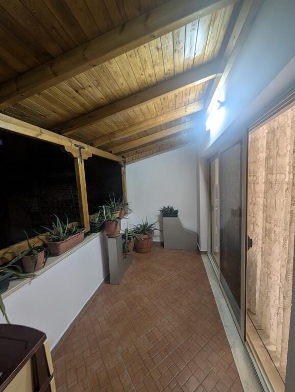 Apartment 2+1, Myslym Shyr!