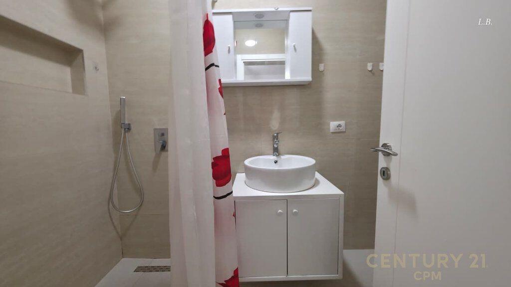 Apartament 2+1+2 TEK LIQENI I THATE