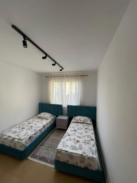 Apartment 2+1, BLv Zogu I !