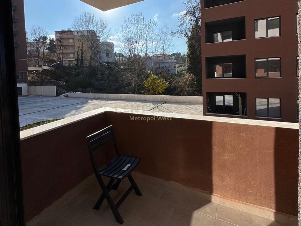 Apartament 2+1+2 per Shitje, Kompleksi Xheluks