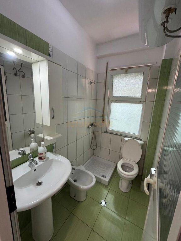 Rent, Apartment 2+1+2, 5 Maji Street, Tirana 600 €