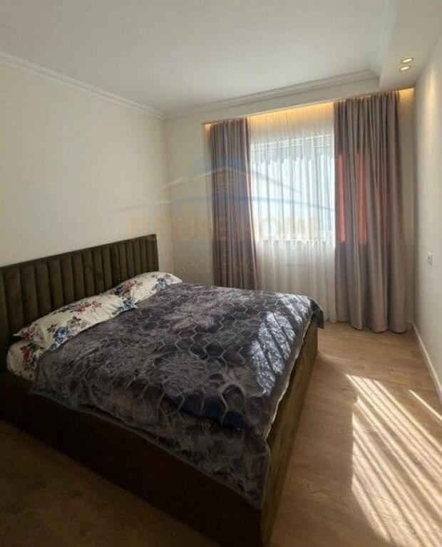 Qera, Apartament 1+1, Casa Italia, Tirane.