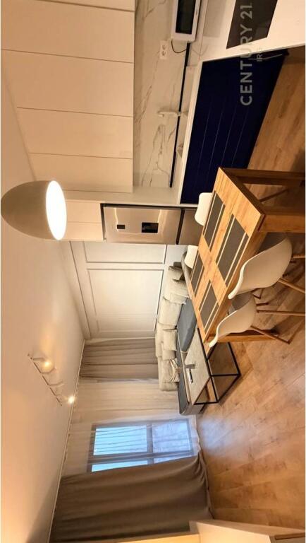 APARTAMENT 2+1 PER SHITJE TEK FARMACIA 10