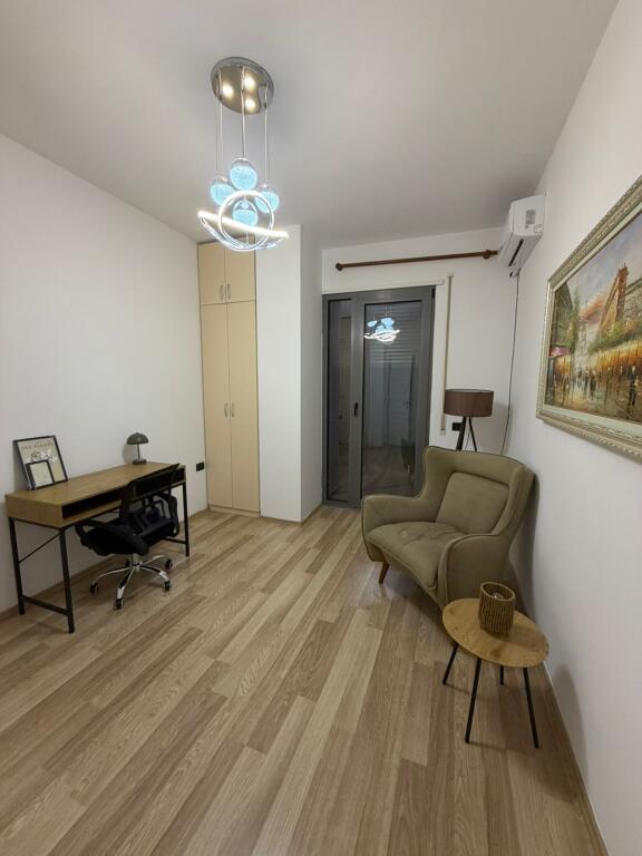 Jepet me qira apartament 1+1 te Kika2