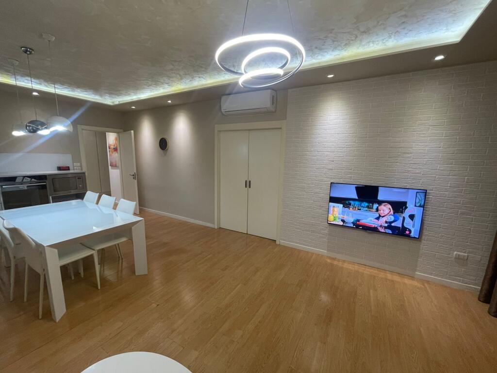 Apartment 2+1+2 for rent, Commune of Paris