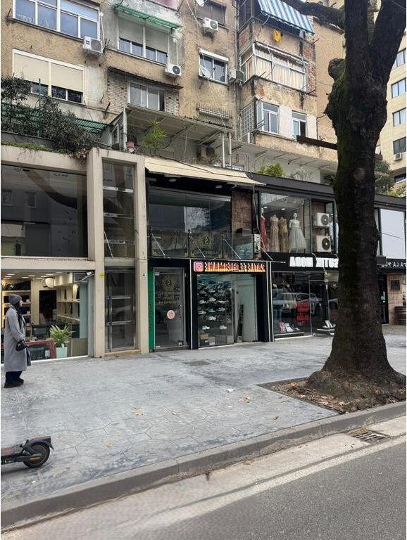 Premises for Rent on the main road in Myslym Shyr, near Social Security! 2,000 € /Month