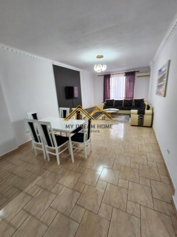 SHITET APARTAMENT 1+1 PLAZH DURRES !