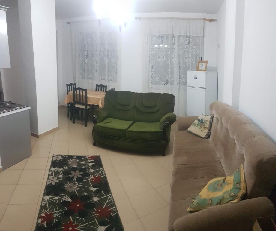 Apartent 1+1 for rent at the Cabej Mistomame buildings