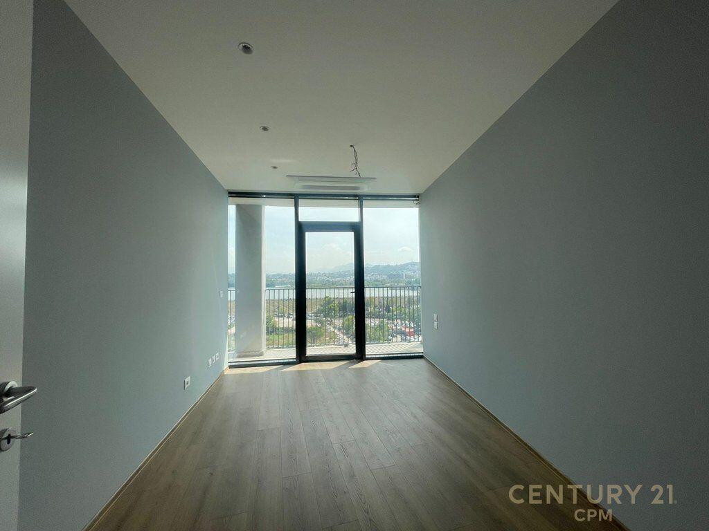 Ambient për Zyra me Qira tek Lake View, Rruga e Kosovareve