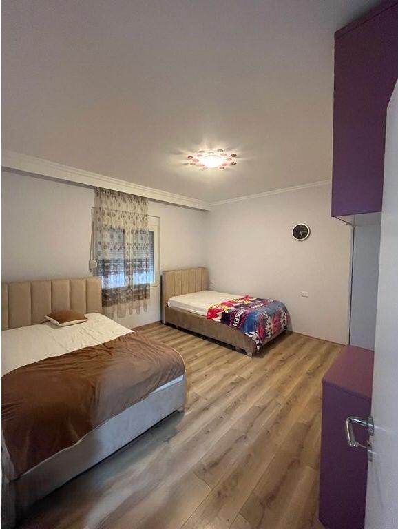 Jepet me qera apartament 2+1 ne Don Bosko  650 € /Muaj