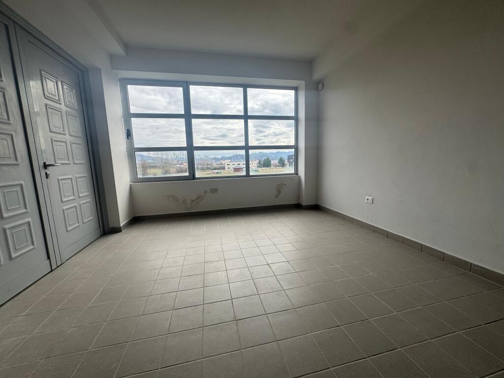 Warehouses for rent in Prush!