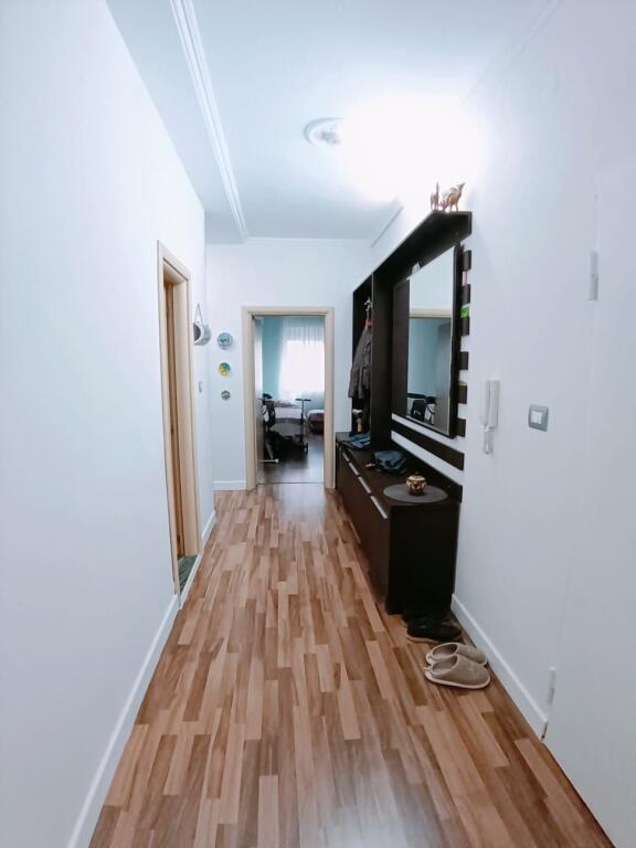 Apartament 2+1+2 per shitje, Shkolla e Baletit