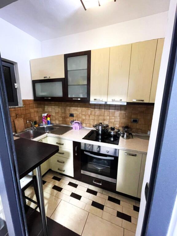 Apartament Me Qera 1+1 Tek Rruga e Durresit (ID B211409) Tirane